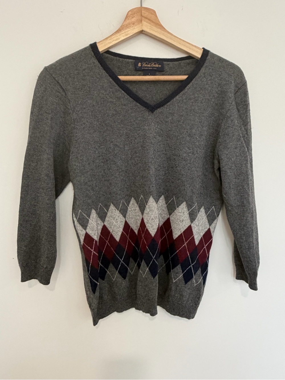 Brooks Brothers Gray V-Neck Sweater with Burgundy & Navy Argyle silk cashmere